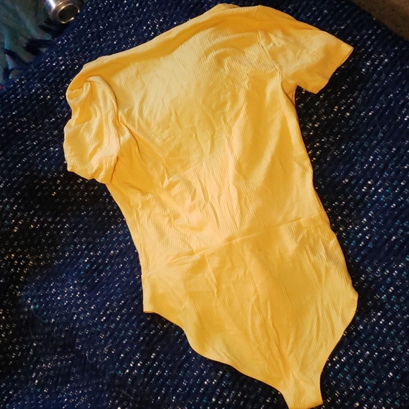 Forever 21 Ribbed Bodysuit - Picture 3 of 3